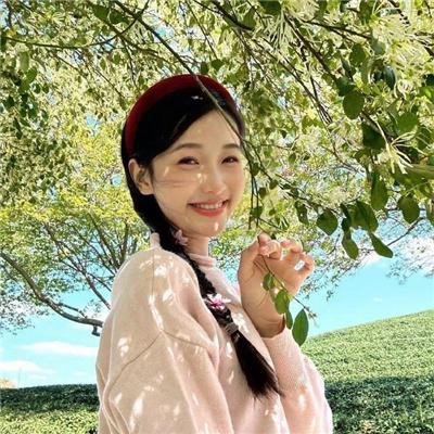 名姝第二季封面