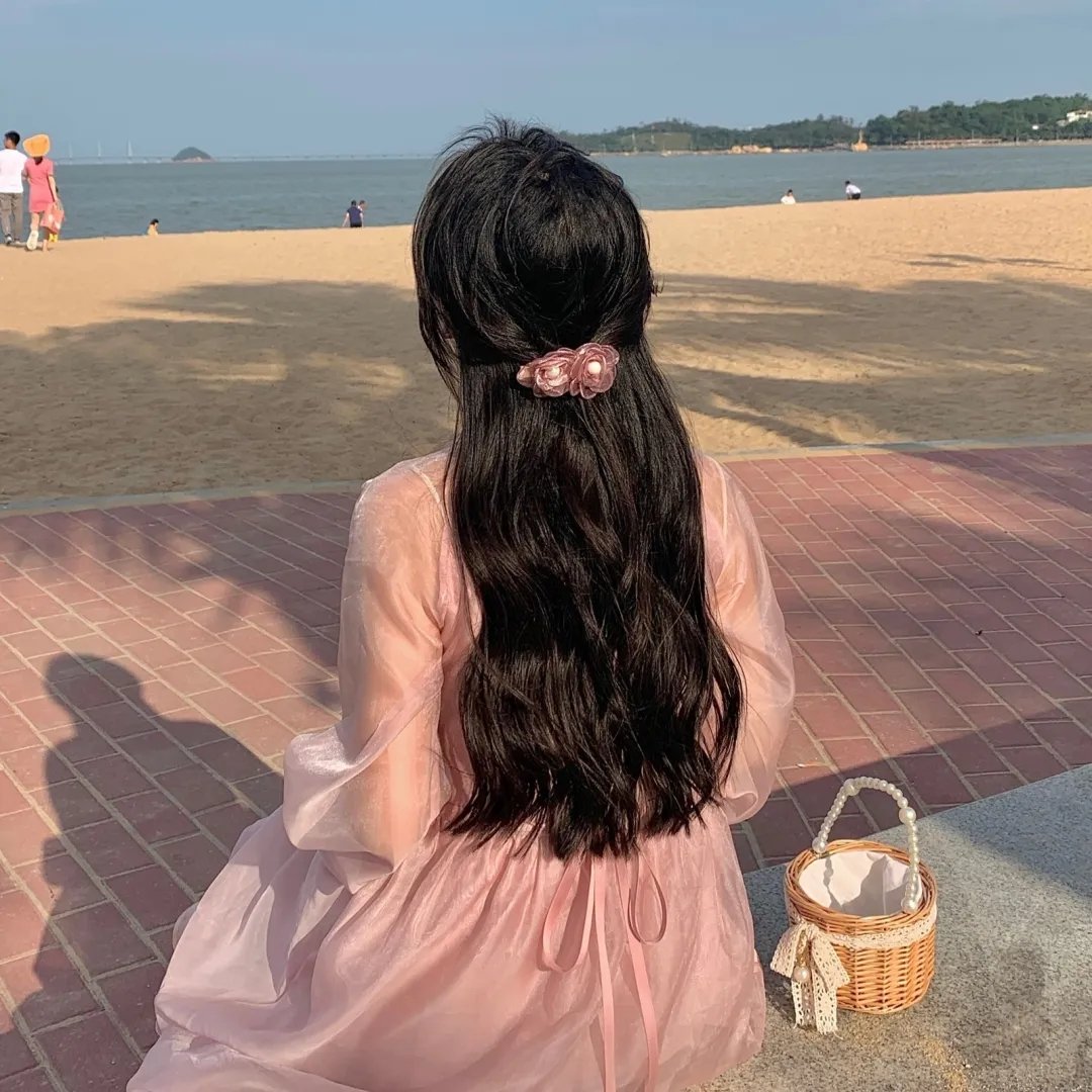 爱上尸新娘封面