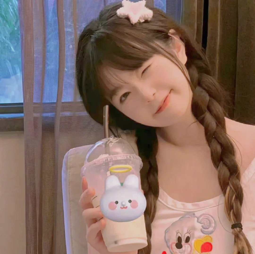 在13000英尺高的安妮封面